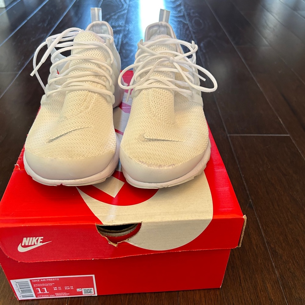 Women’s Nike Prestos